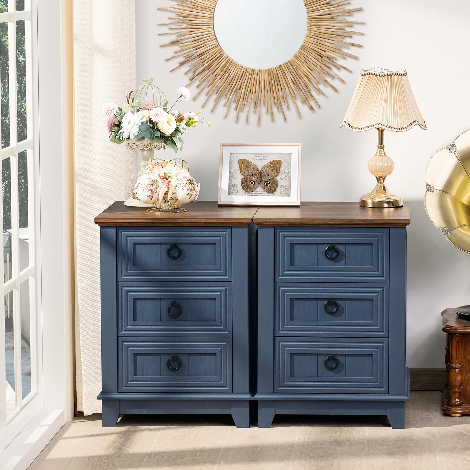 NIGHTSTAND