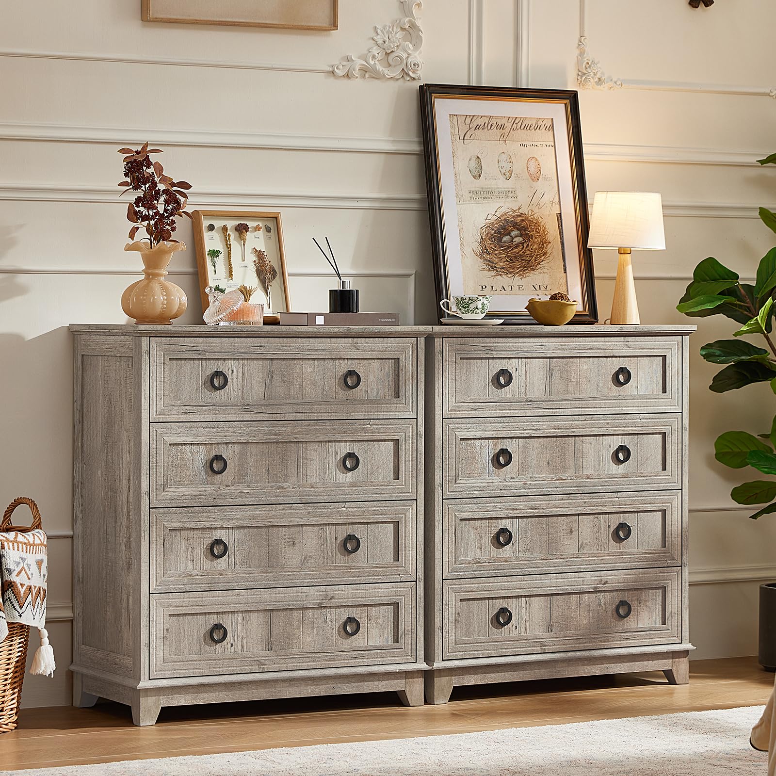 Farmhouse 5-drawer dresser in gray wood with round metal drawer knobs